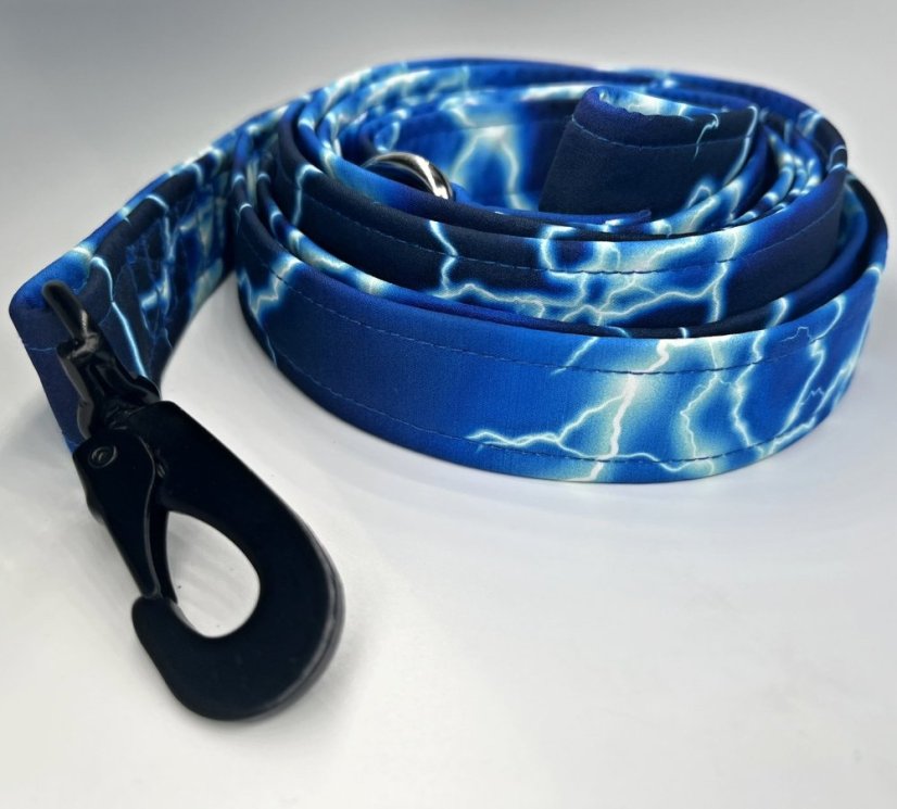 Klasické softshellové vodítko CITY blue storm - Šířka vodítka: 1,5 cm, Délka vodítka: 130 cm, Karabina: malá stříbrná kovová