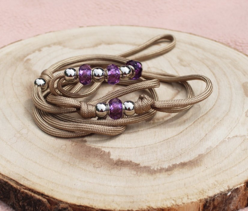 Výstavní vodítko s korálky VV122