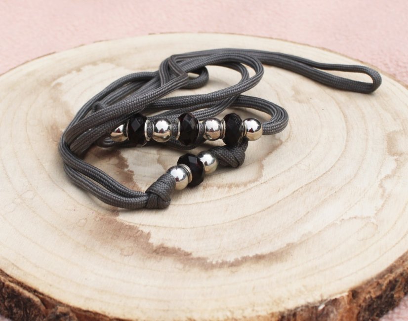 Výstavní vodítko s korálky VV133