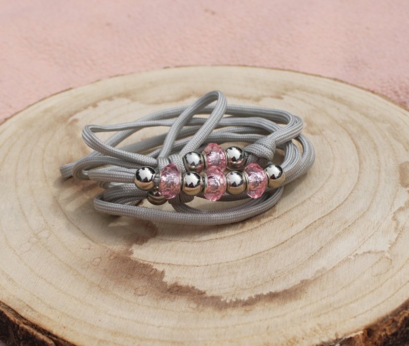 Výstavní vodítko s korálky VV154