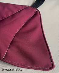 Sofshellová pískací hračka Mantha burgundy
